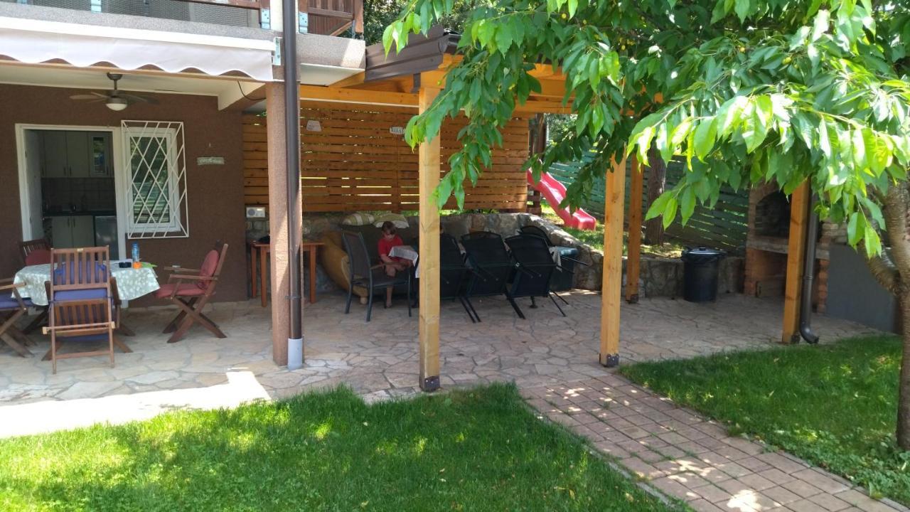 Home Away From Home Ilidža Екстериор снимка